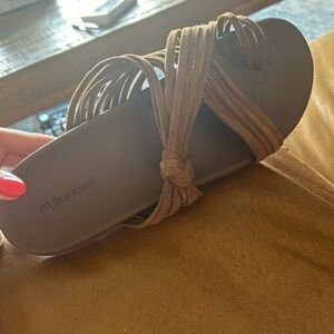new maurice’s sandals